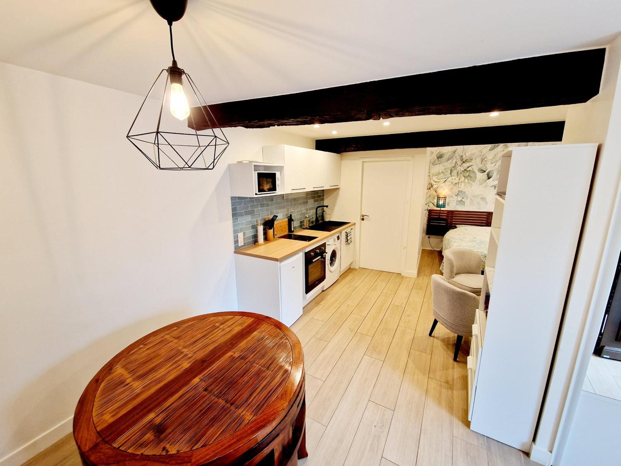 Studio Entierement Equipe Cailloux-sur-Fontaines Екстериор снимка